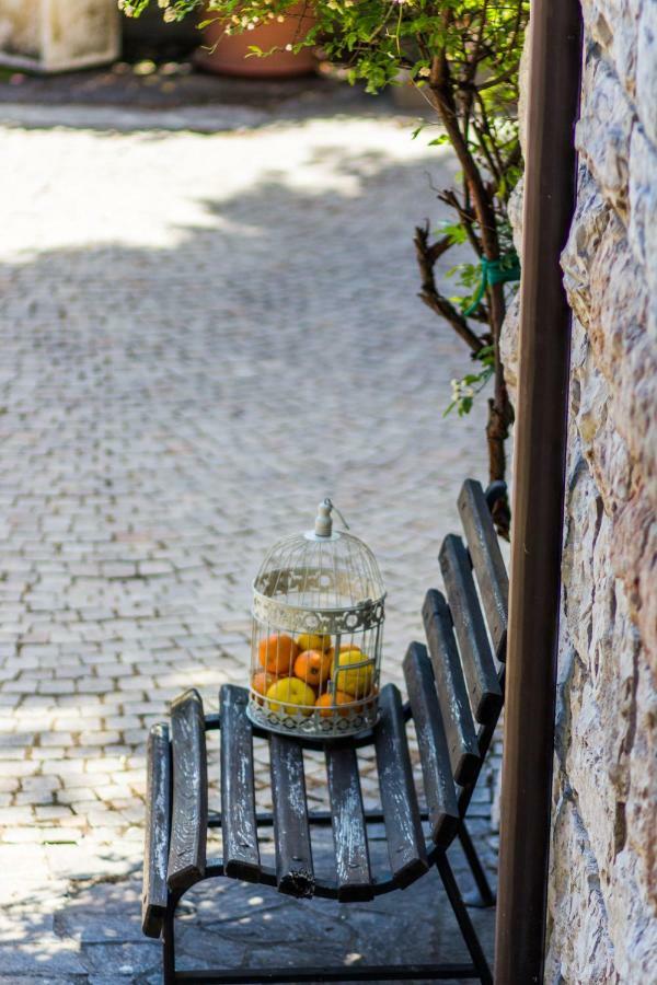 Appartamenti Casa Irina Riva del Garda Luaran gambar